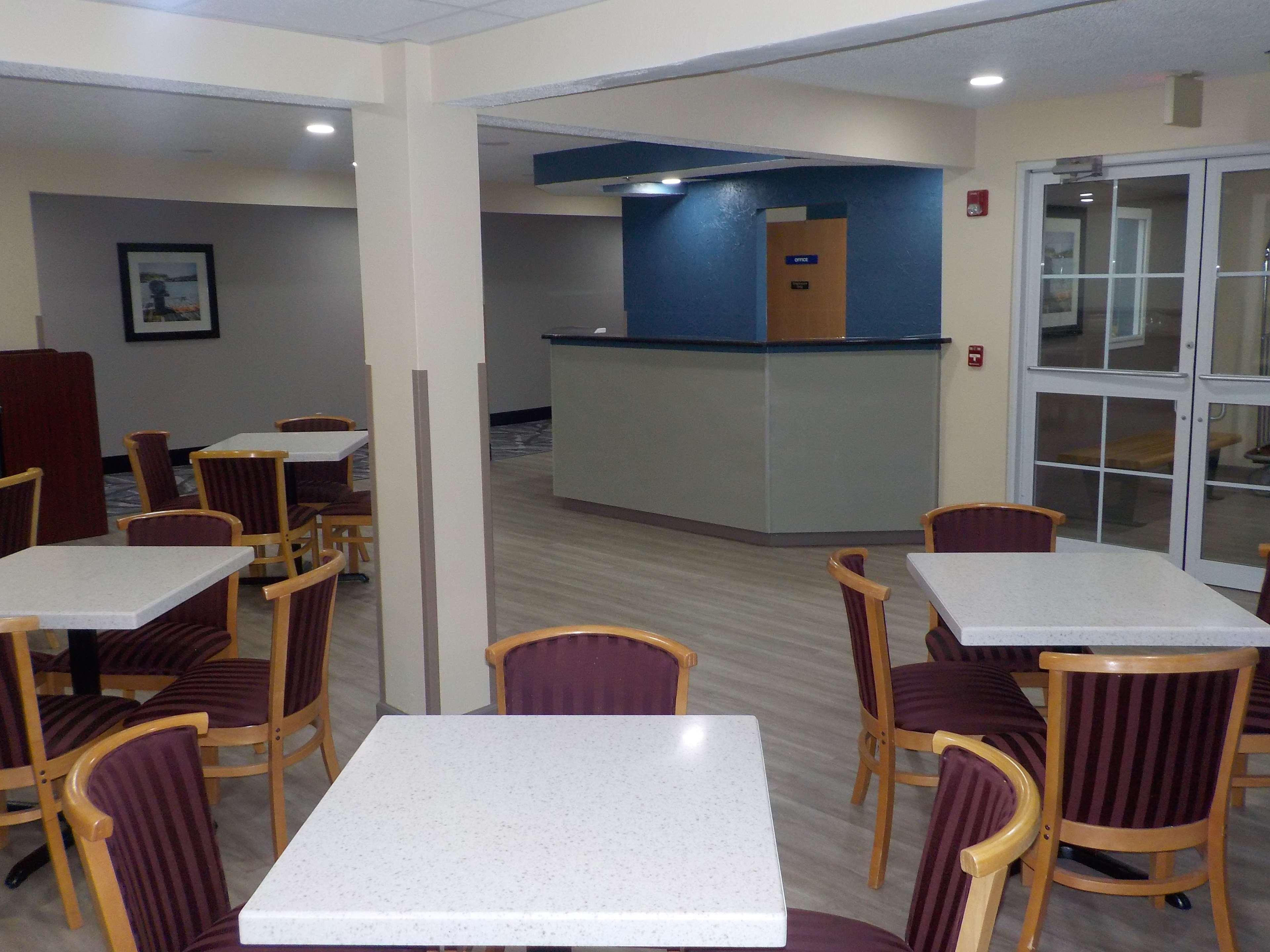 Mj Inn And Suites Marienville Εσωτερικό φωτογραφία